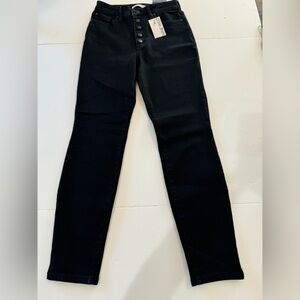Nine West skinny, high rise black jeans size 8, NWT